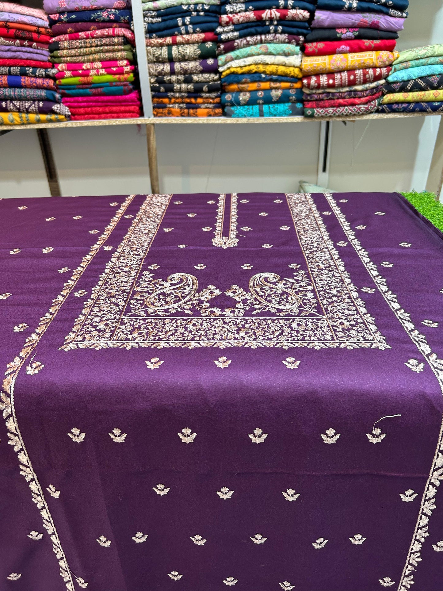 Bareeze winters karandi 2PC