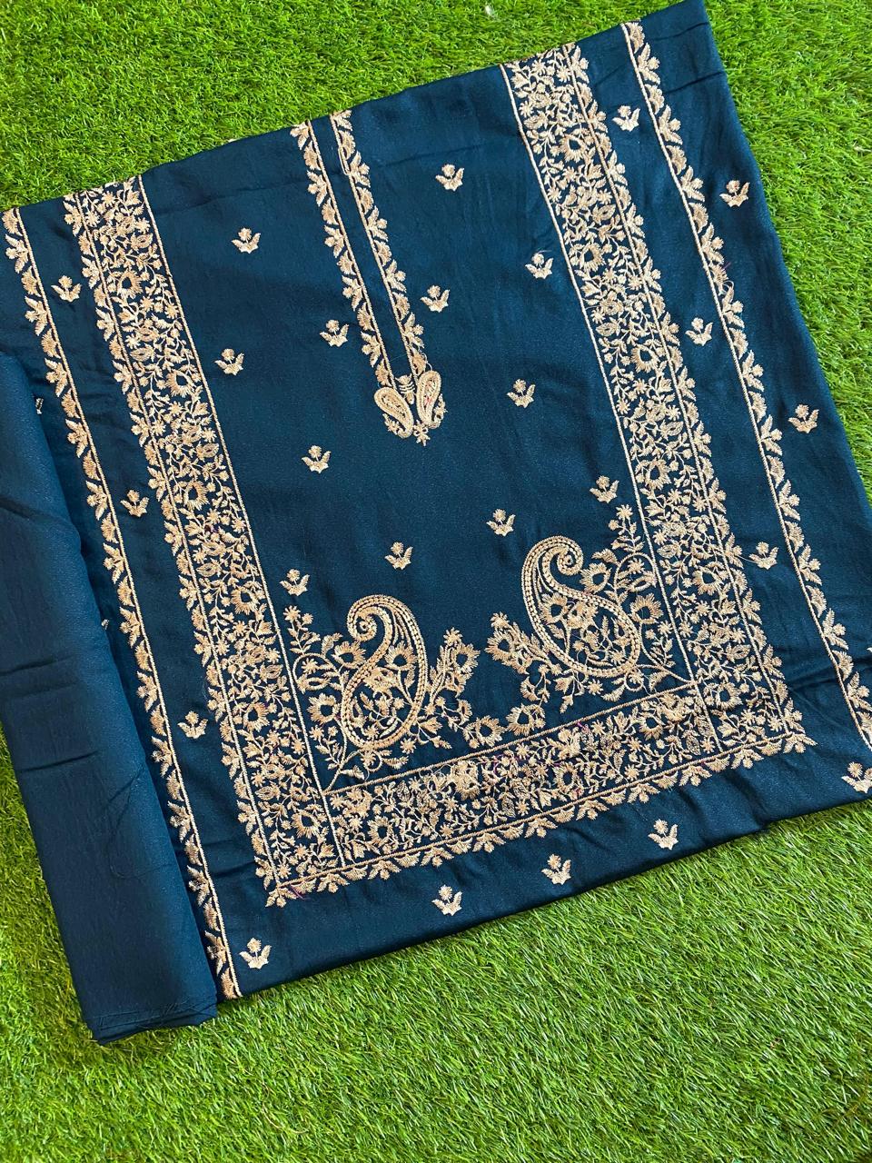 Bareeze Karandi two pc