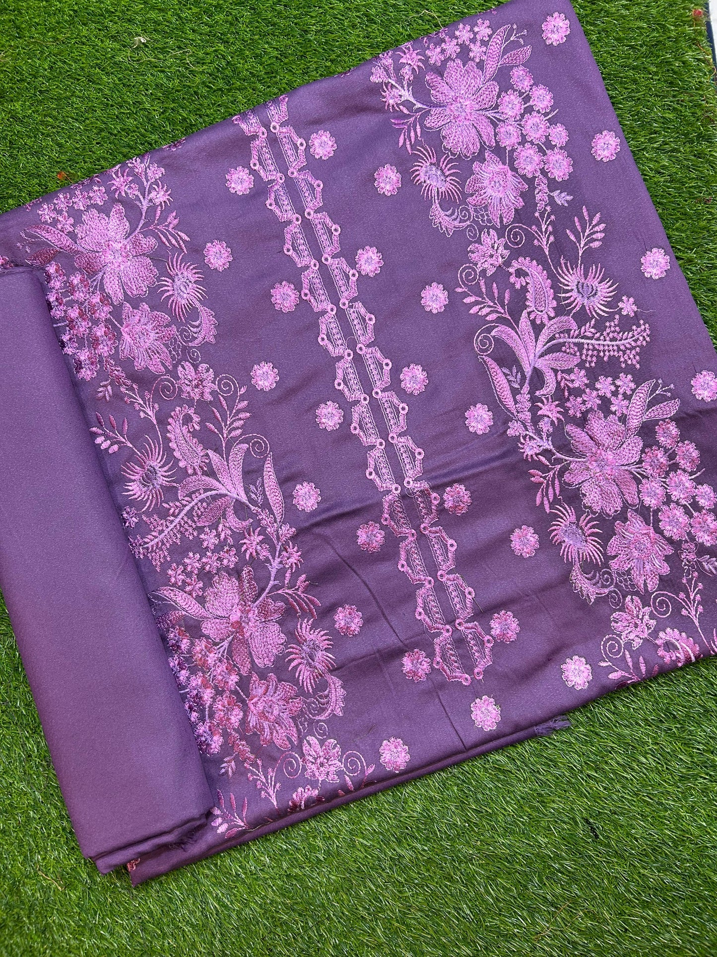 Bareeze winters karandi 2PC